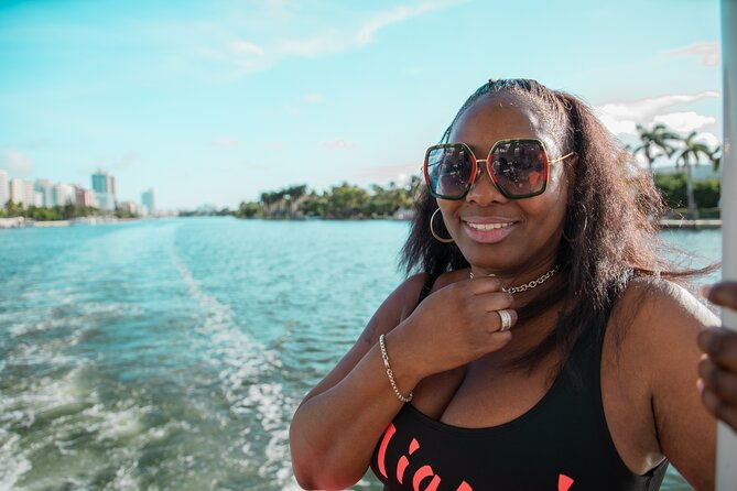 hire-photographer-professional-photo-shoot-miami-beach