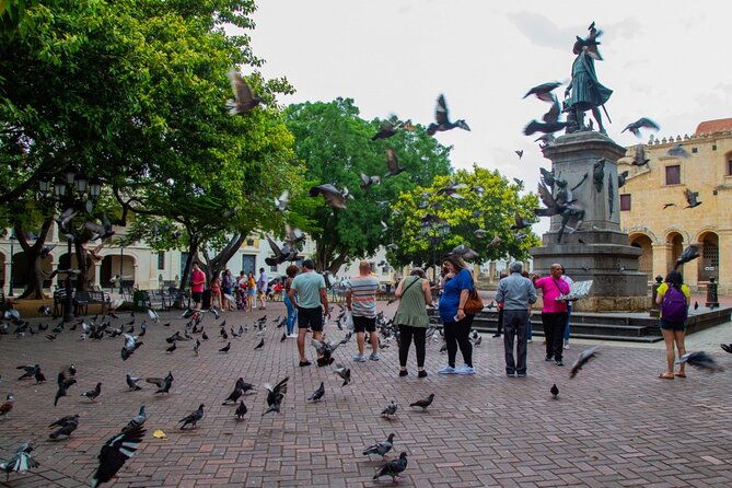 historical-tour-of-santo-domingo-and-3-eyes-caves-with-lunch