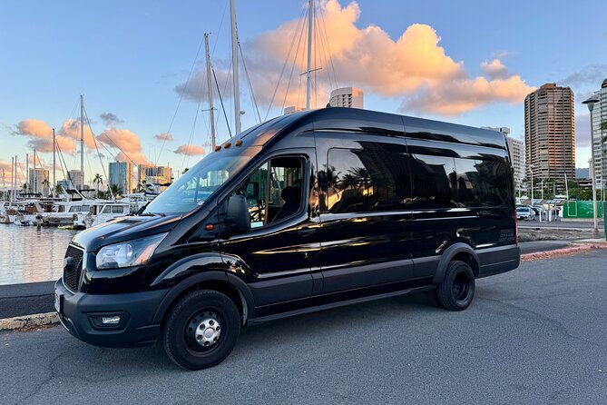 honolulu-private-transfer-to-airport-port-hotel-1-12-passengers