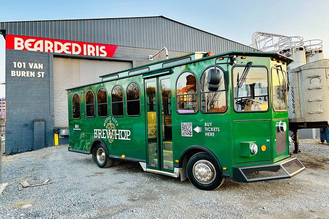 hop-on-hop-off-brewery-trolley-tour-west-loop-2