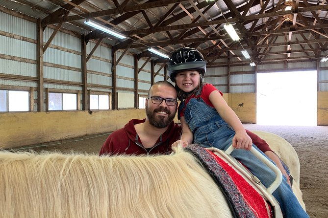 horseback-rides-interactions-and-petting-zoo