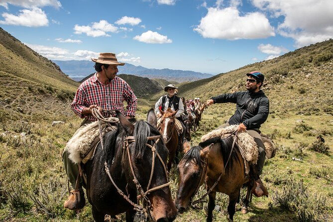 horseback-riding-in-the-andes-gaucho-experience-bbq