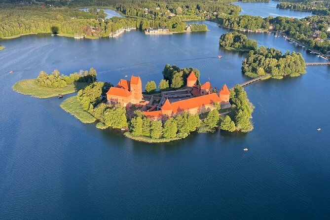 hot-air-balloon-flight-over-vilnius-or-trakai-in-lithuania