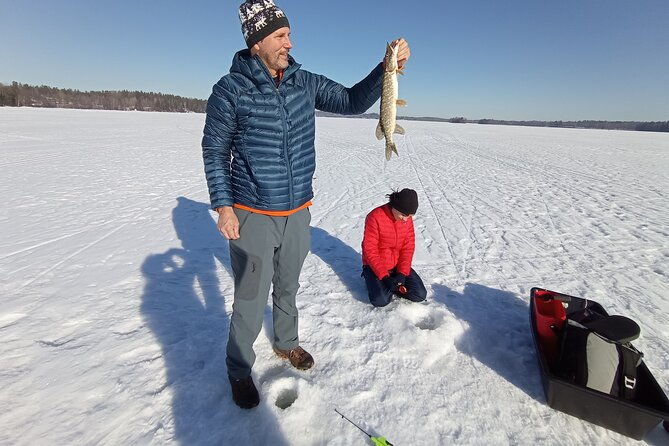 ice-fishing-experience-with-backpacker-helsinki-tour-2