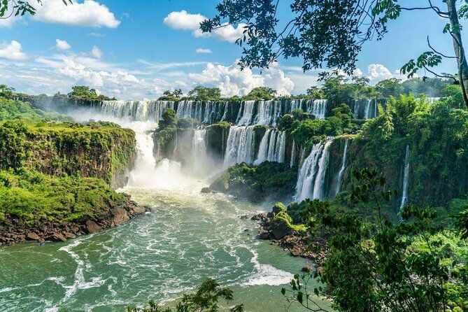 iguazu-experience-in-2-days-argentine-and-brazilian-falls
