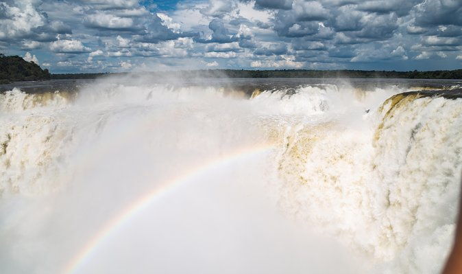 iguazu-falls-visit-to-argentinian-and-brazilian-side-in-two-days