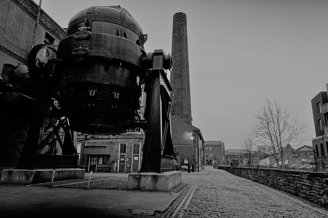 immersive-murder-mystery-in-sheffield-outdoor-escape-experience-2