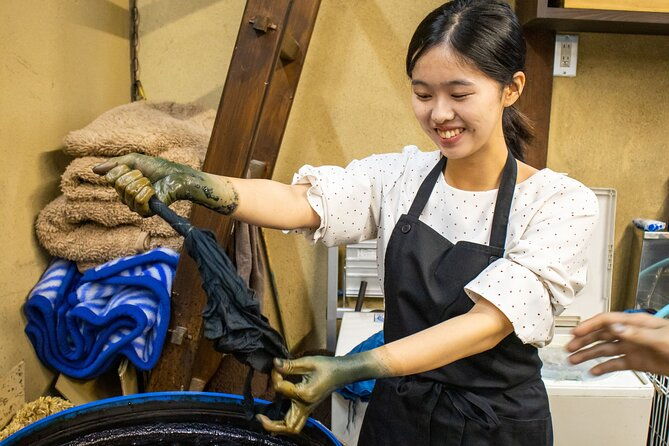 indigo-dyeing-experience-handkerchief-tokushima-shikoku