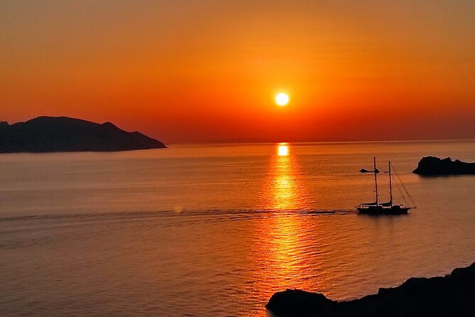 ios-island-trekking-tours-discover-ios-unexplored