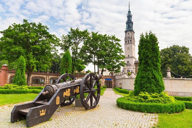 jasna-gora-black-madonna-private-tour-from-lodz-with-lunch