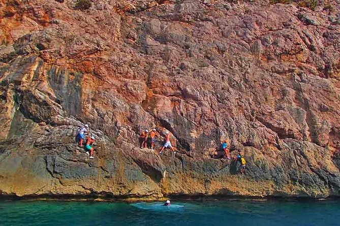 kayak-coasteering