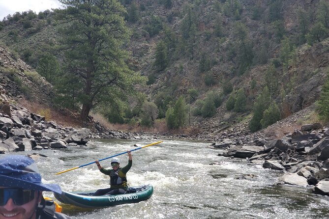 kayak-gorgeous-upper-colorado-river-half-day