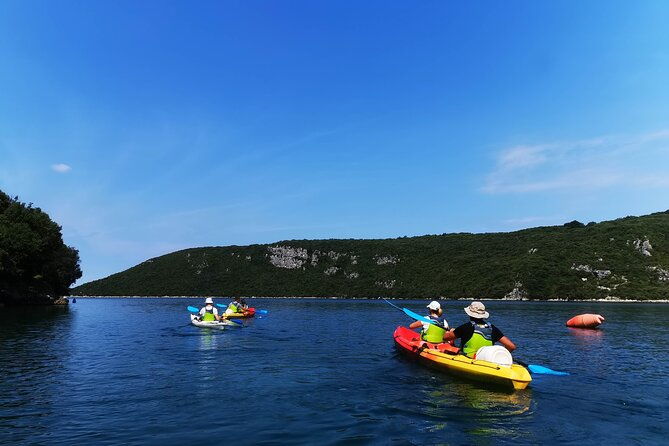 kayaking-experience-in-lim-bay-sea-in-the-croatian-fjord