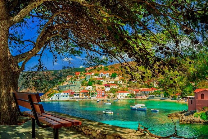 kefalonia-highlights-bus-cruise-assos-lunch-in-fiscardo