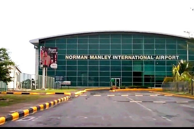 kingston-round-trip-airport-transfers-to-ocho-rios