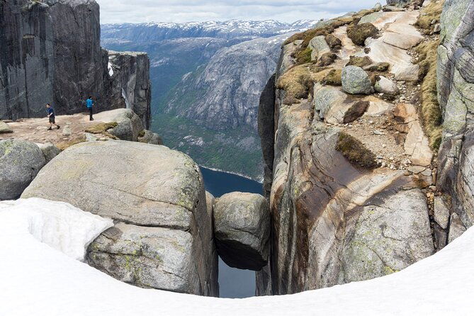 kjerag-low-season-hike