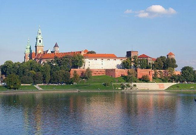 krakow-by-night-60-minutes-cruise-the-vistula-river-krakow