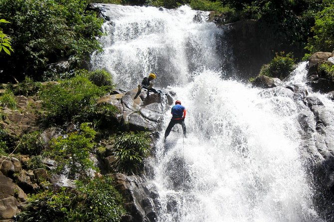 la-cuba-waterfall-rappelling-and-la-planta-giant-natural-pool-from-medellin