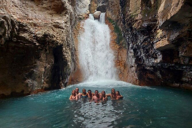 la-leona-waterfall-adventure-hike-half-day