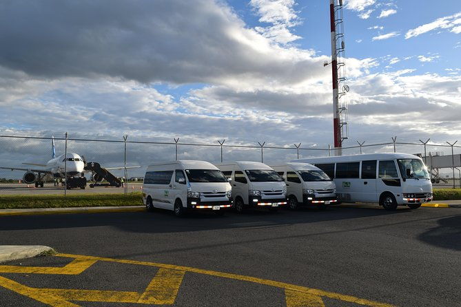 liberia-airport-to-andaz-papagayo-hyatt