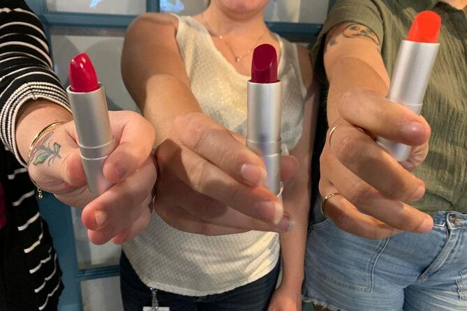 lip-print-beauty-bar-charlotte-create-your-own-lipstick-or-gloss