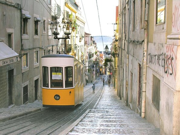 lisbon-by-fiat-500-convertible