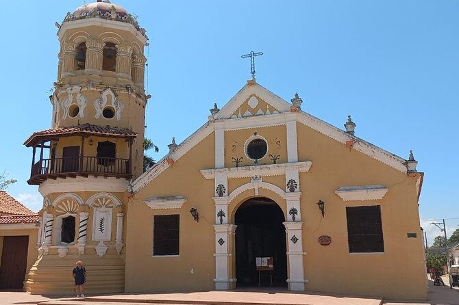live-mompox-south-of-bolivar-colombia-south-america
