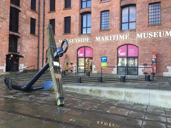liverpool-slavery-walking-tour-commercial-side