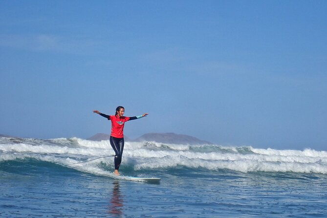 longboard-private-surf-lessons-in-caleta-de-famara-spain