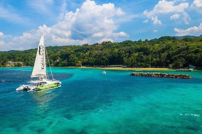 lovers-rock-catamaran-cruise-from-ocho-rios