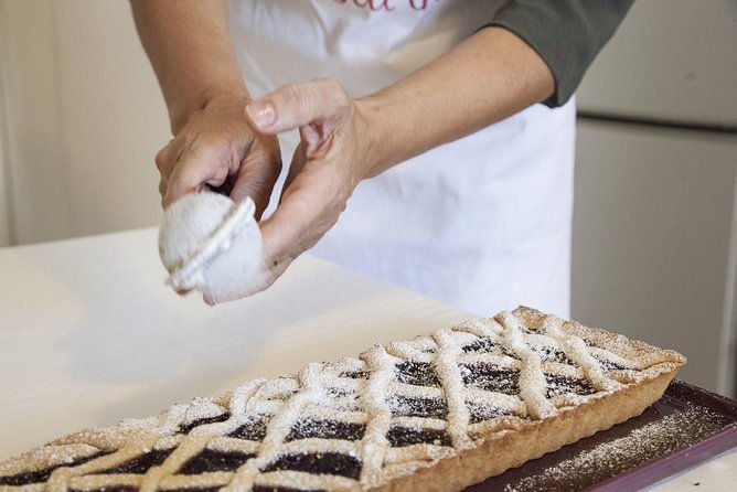 lunch-or-dinner-and-cooking-demo-at-a-local-home-in-otranto
