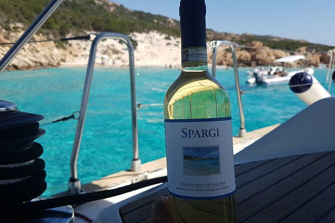 luxury-catamaran-in-the-maddalena-archipelago-from-palau