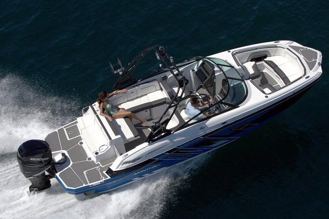 luxury-private-boat-charter