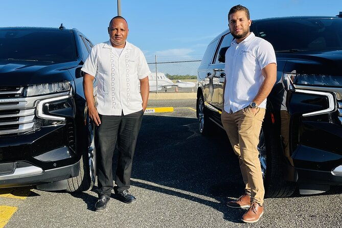 luxury-transfer-between-punta-cana-airport-and-uvero-alto-hotels