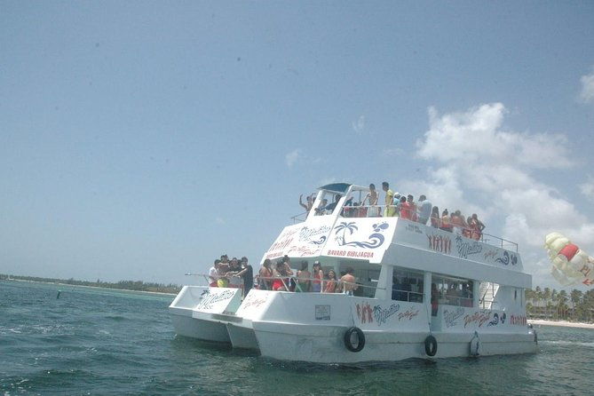 malibu-party-boat-with-dj