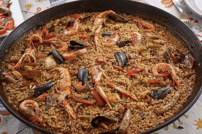 mallorca-private-half-day-sailing-experience-with-tapas-drinks-4