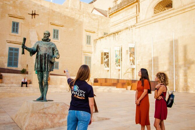 malta-walking-tour-hop-on-hop-off-bus-tour-boat-tour