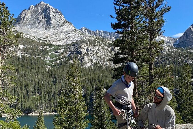 mammoth-lakes-beginner-climbing-class
