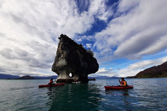 marble-chapels-kayak-tour