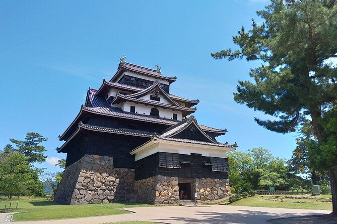 matsue-cycling-adventure-that-castles-and-tea-culture
