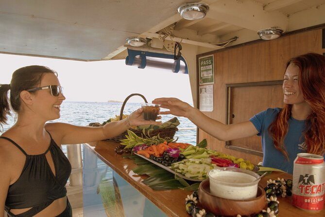 maui-magic-adventure-snorkel-molokini-crater-and-turtle-stop