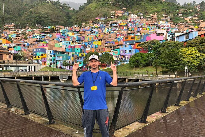 medellin-tour-of-communes-13-san-javier-and-3-manrique