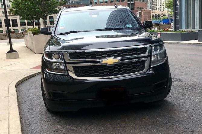 meet-and-greet-private-suv-transfer-from-ord-to-downtown-chicago-2