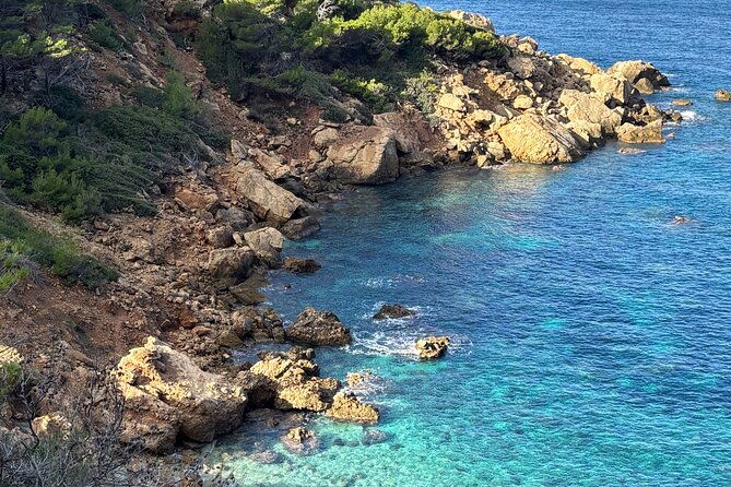 memorable-hike-in-sierra-de-tramuntana-with-the-transportation
