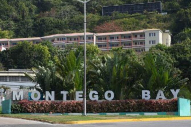 montego-bay-airport-transfer-to-from-negril-hotel-villas