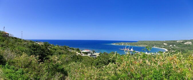 montego-bay-bamboo-beach-club-with-lunch-and-cocktails