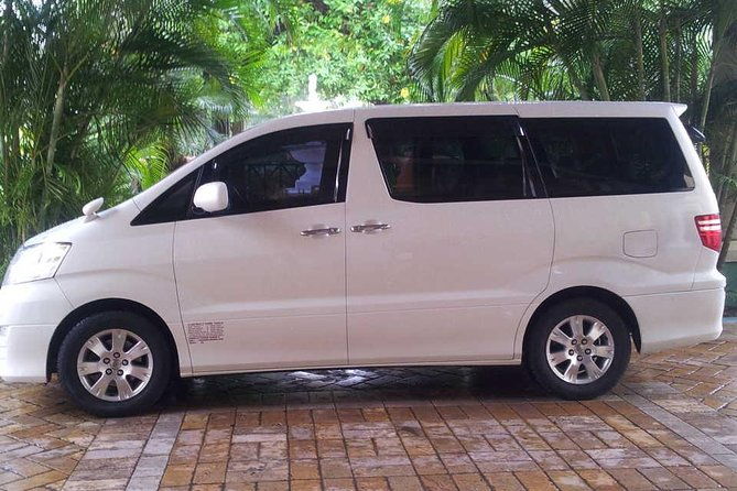 montego-bay-hotels-private-roundtrip-airport-transfer-from-montego-baymbj