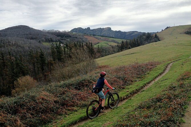 mountain-bike-small-group-tour-in-san-sebastian