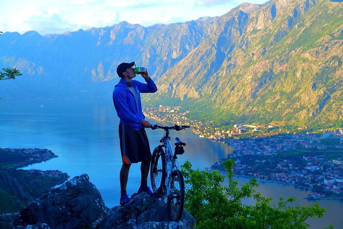 mountain-biking-on-vrmac-peninsula-panoramic-view-on-kotor-bay