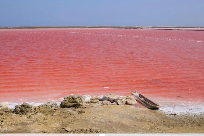mud-volcano-and-swimming-pool-from-cartagena